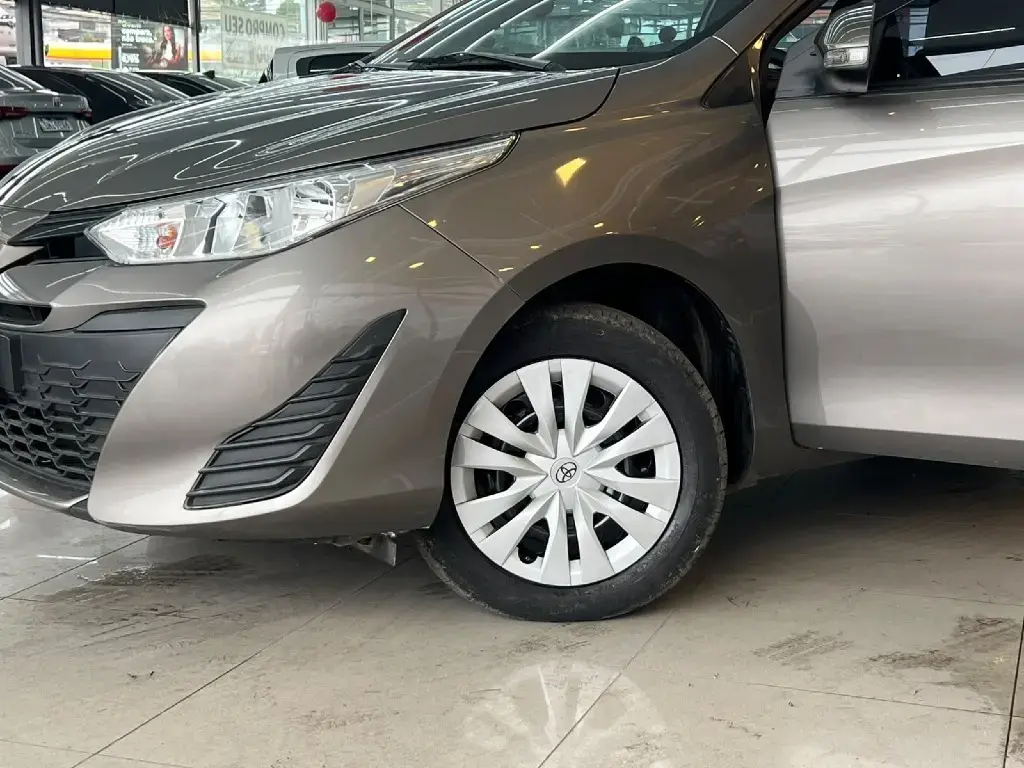 galeria YARIS