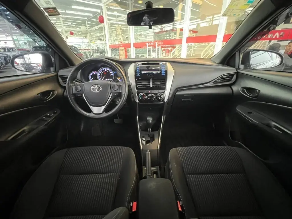 galeria YARIS