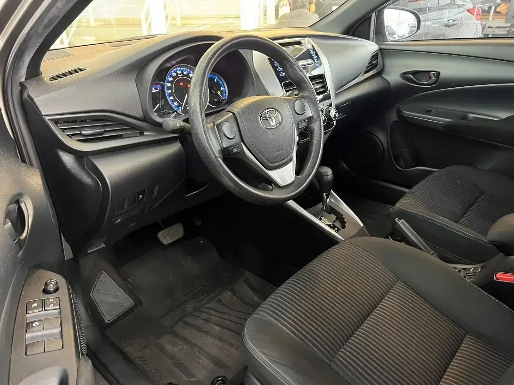 galeria YARIS