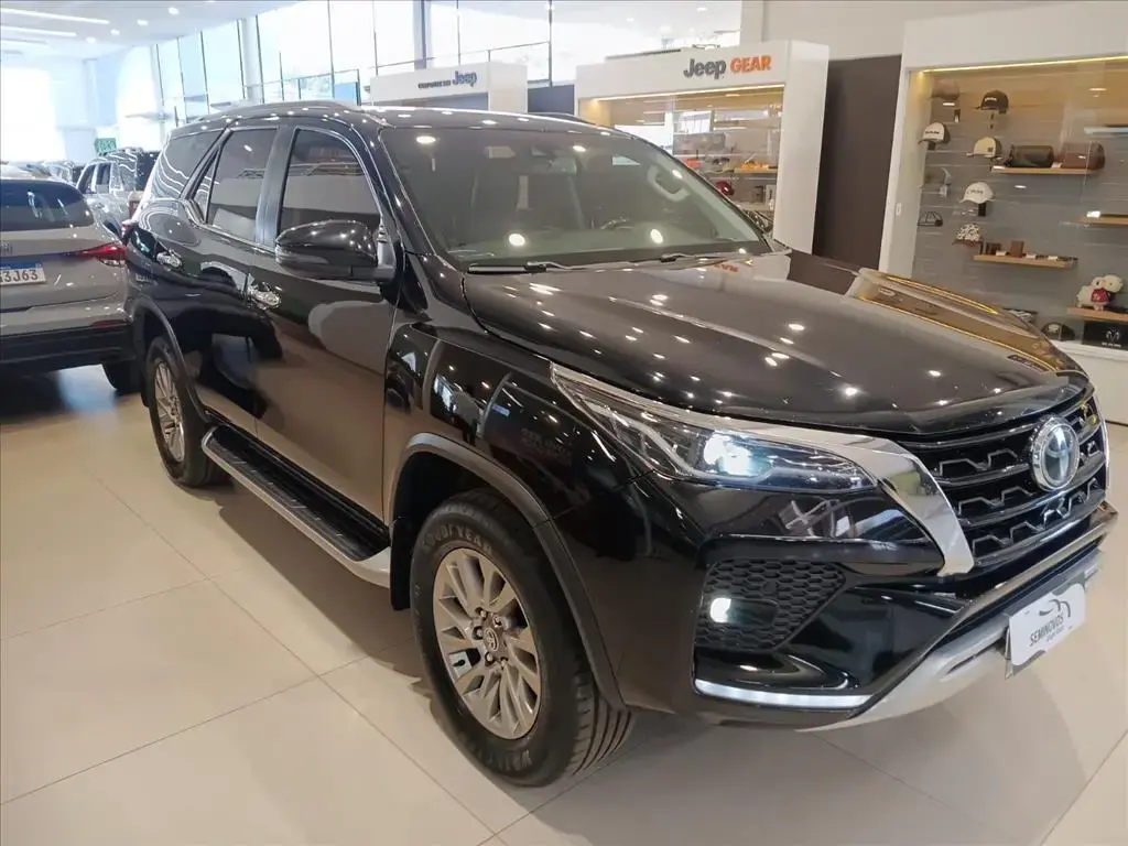 galeria HILUX SW4