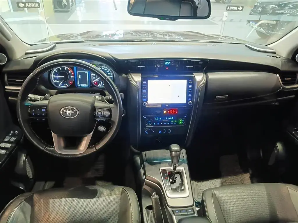 galeria HILUX SW4