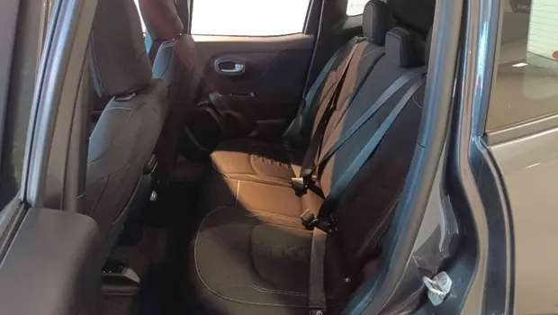 Jeep RENEGADE 1.3 T270 TURBO FLEX AT6