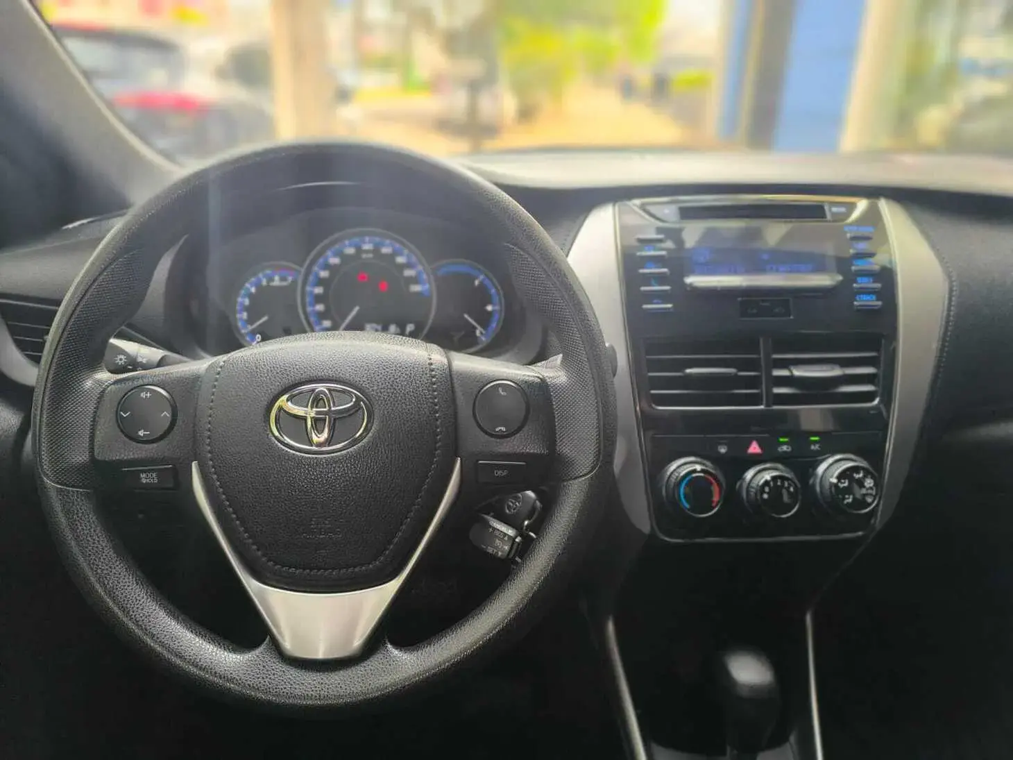 galeria YARIS