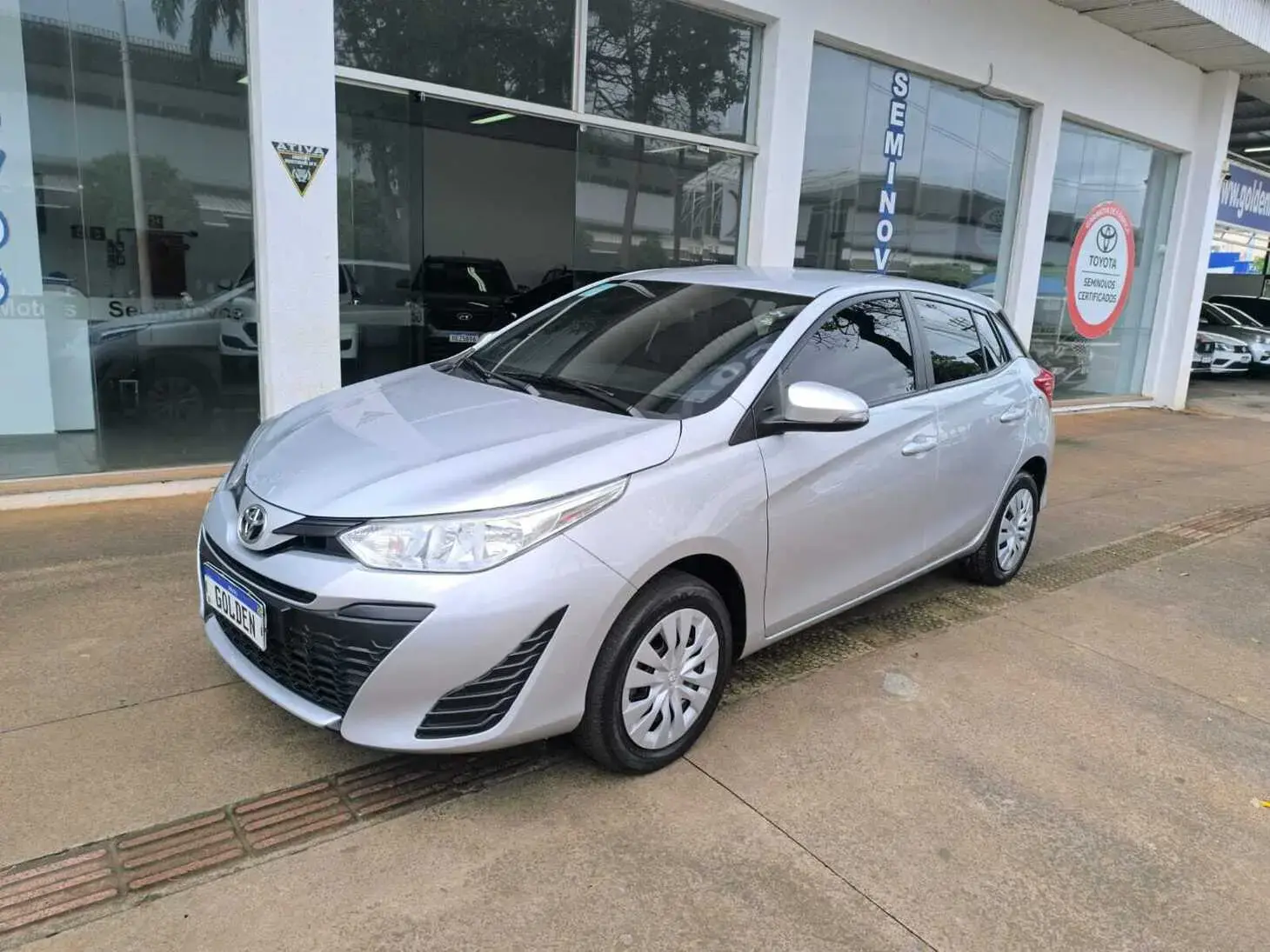 galeria YARIS