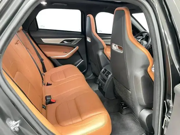 Jaguar F-Pace 2.0 R-Dynamic SE 404cv (Híbrido)