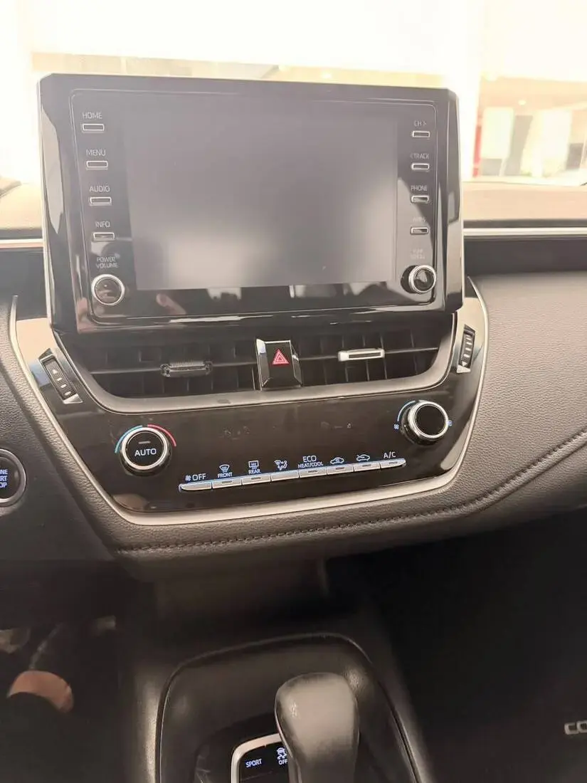 galeria TOYOTA COROLLA XEI 2.0