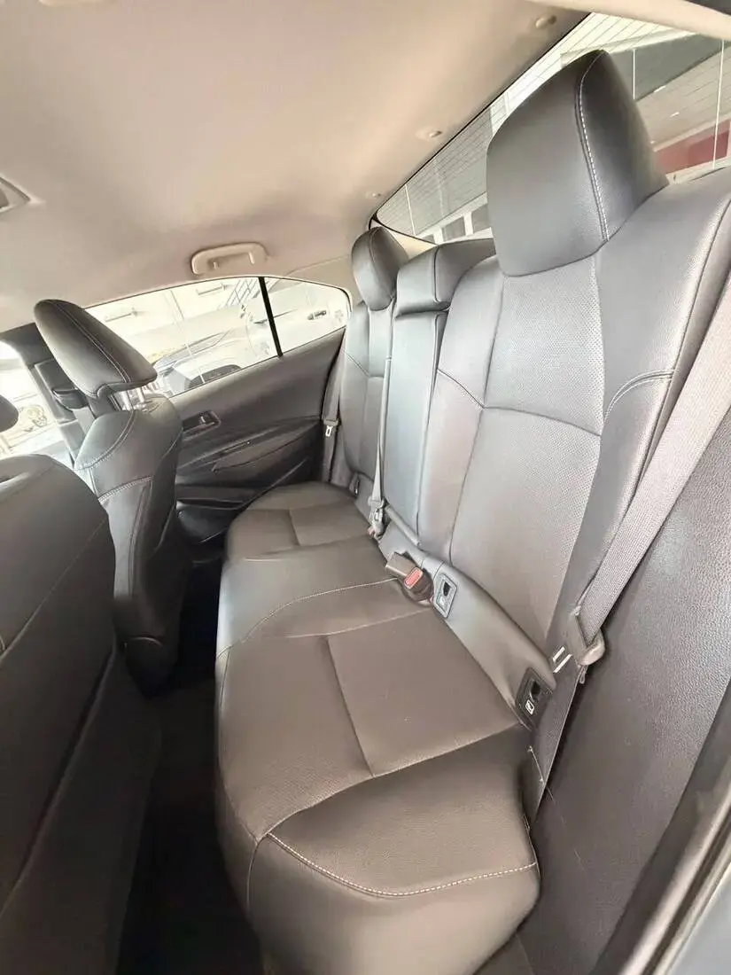 galeria TOYOTA COROLLA XEI 2.0