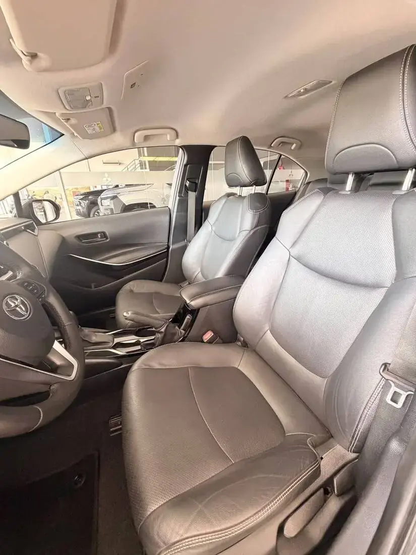 galeria TOYOTA COROLLA XEI 2.0