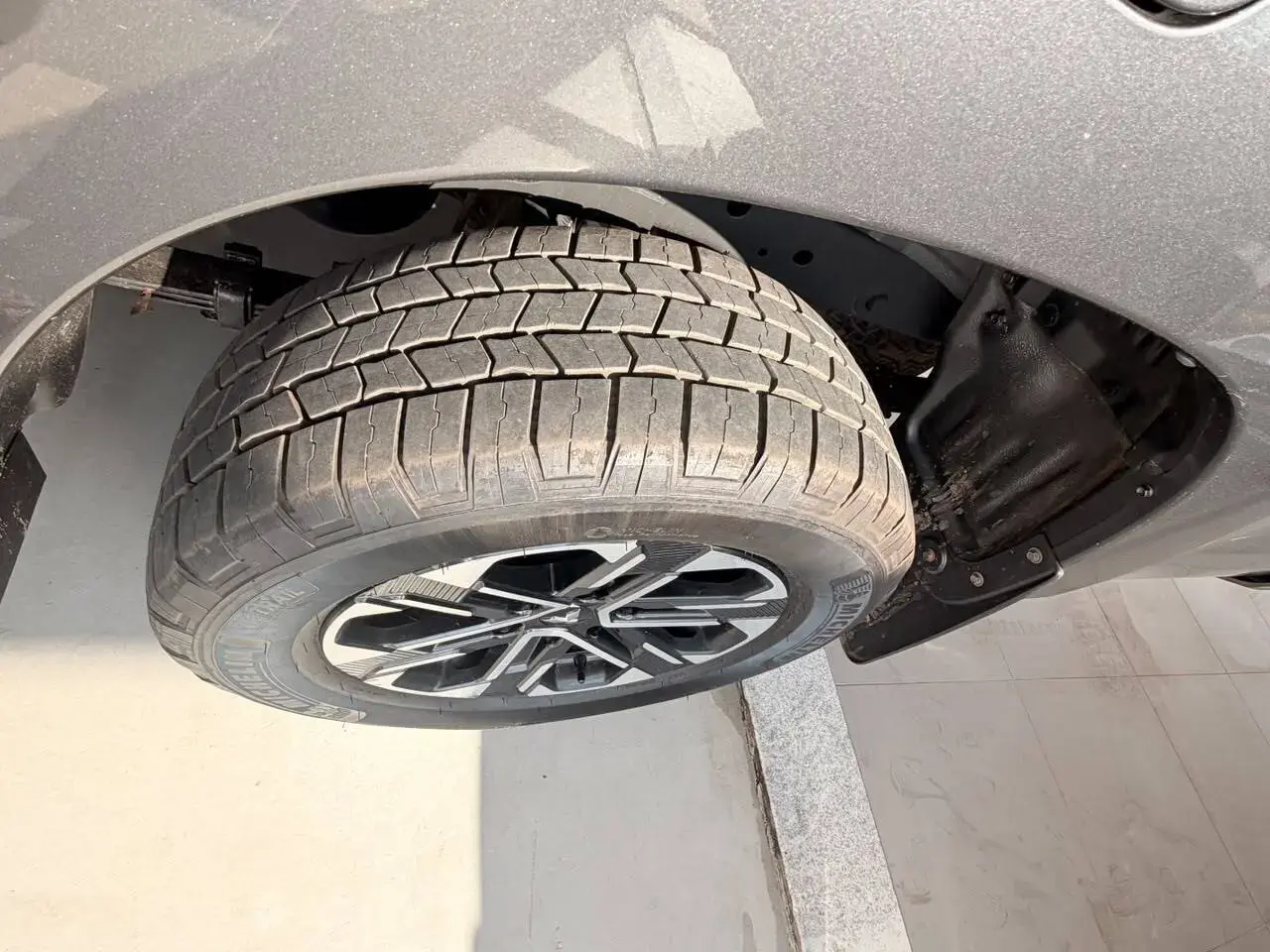 galeria L200 TRITON SPORT HPES