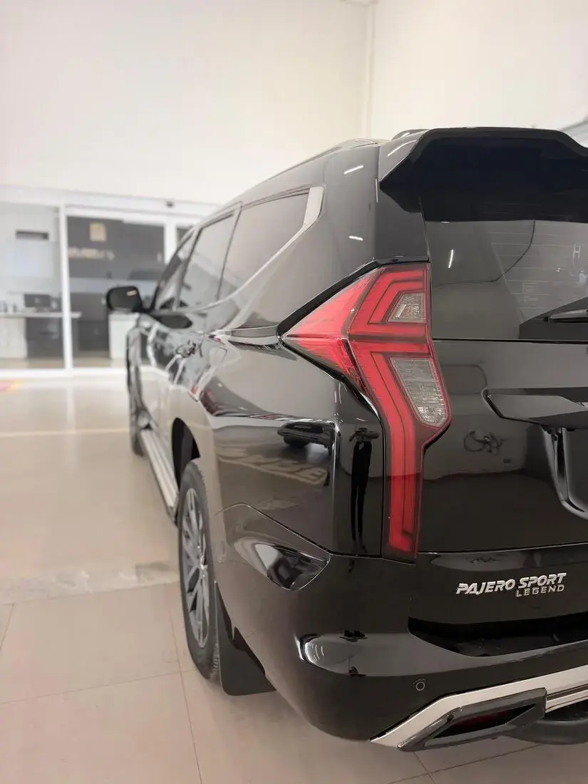 galeria MITSUBISHI PAJERO SPORT LEGEND