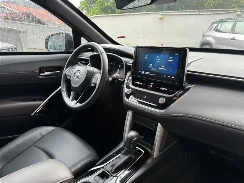galeria COROLLA CROSS