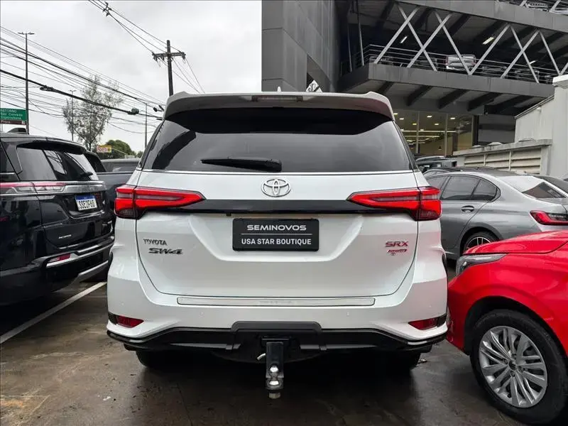 galeria HILUX SW4