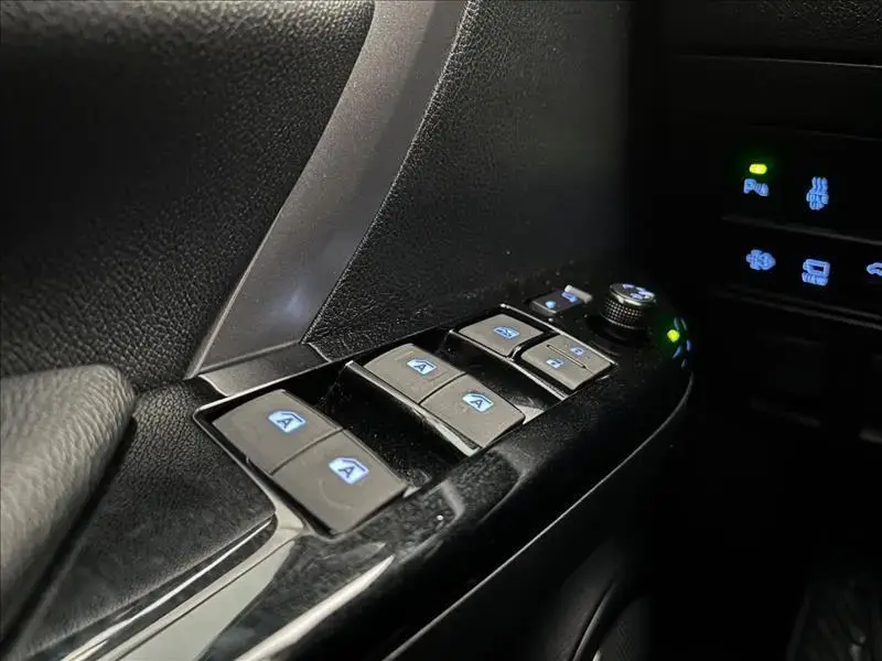galeria HILUX SW4