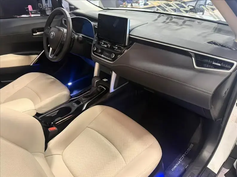 galeria COROLLA CROSS