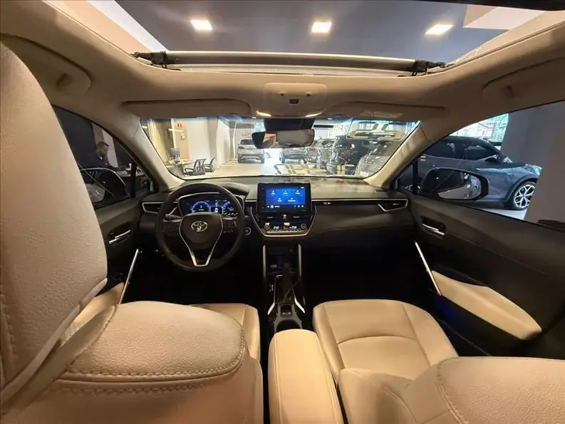 galeria COROLLA CROSS