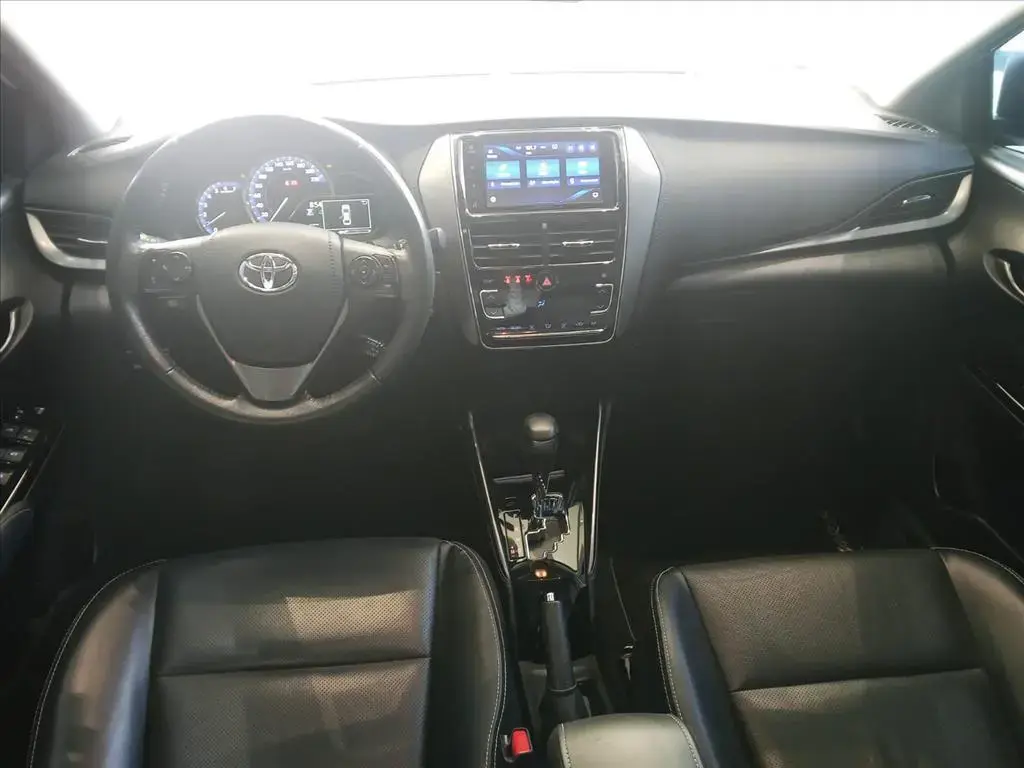 galeria YARIS