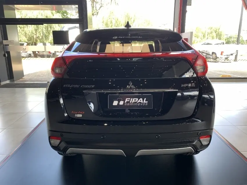 galeria ECLIPSE CROSS
