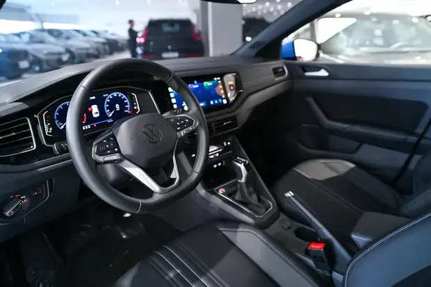 Volkswagen Nivus Highline 200 TSI