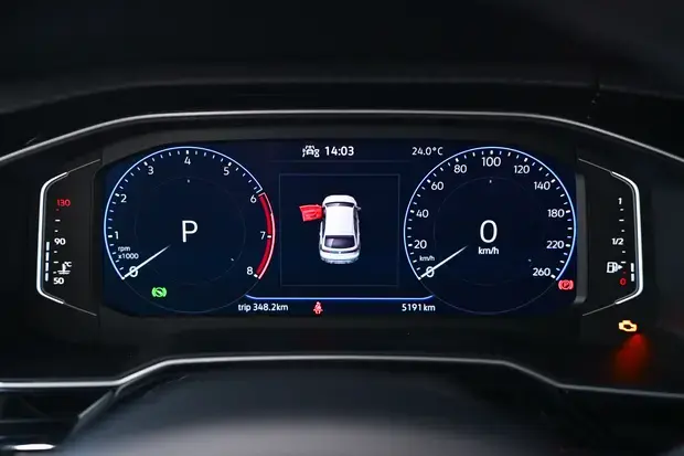 Volkswagen Nivus Highline 200 TSI