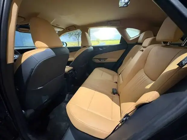 Lexus NX 350h Dynamic 2.5 16V Aut. (Híbrido)
