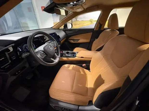 Lexus NX 350h Dynamic 2.5 16V Aut. (Híbrido)
