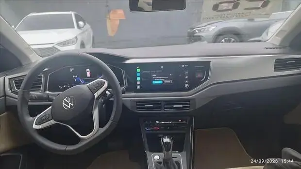 Volkswagen NIVUS 1.0 200 TSI TOTAL FLEX COMFORTLINE AUTOMÁTICO