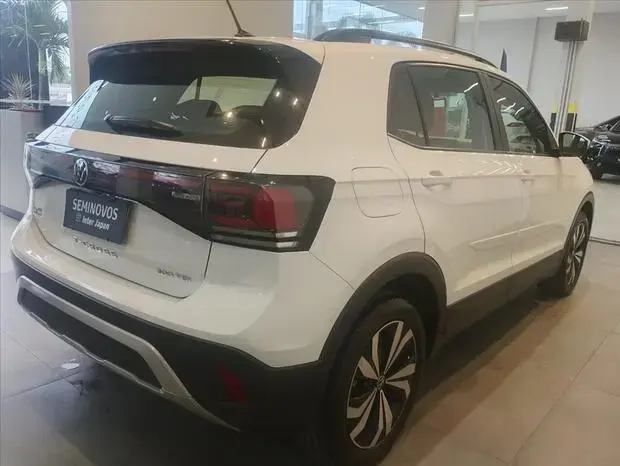 Volkswagen T-CROSS 1.0 200 TSI TOTAL FLEX AUTOMÁTICO