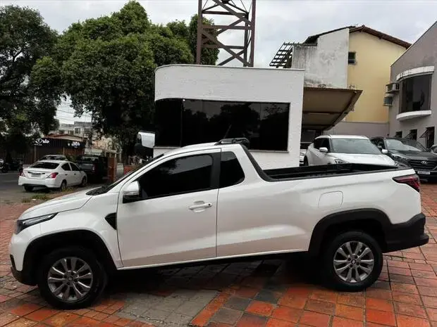 Fiat STRADA 1.3 FIREFLY FLEX FREEDOM CS MANUAL