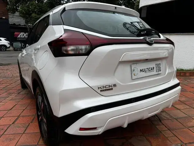 Nissan KICKS PLAY 1.6 16V FLEXSTART ADVANCE PLUS XTRONIC