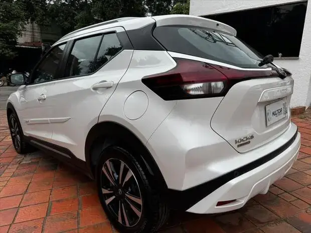 Nissan KICKS PLAY 1.6 16V FLEXSTART ADVANCE PLUS XTRONIC