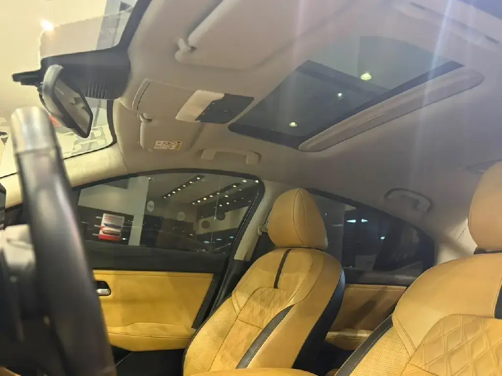 galeria SENTRA