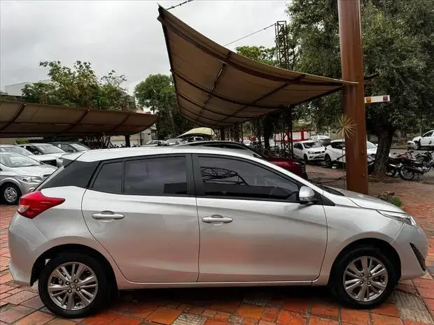 Toyota YARIS 1.5 16V FLEX XL PLUS CONNECT MULTIDRIVE