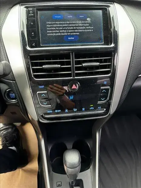 Toyota YARIS 1.5 16V FLEX XL PLUS CONNECT MULTIDRIVE