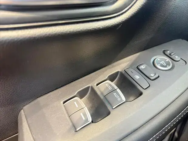 Honda ZR-V 2.0 i-VTEC GASOLINA TOURING CVT