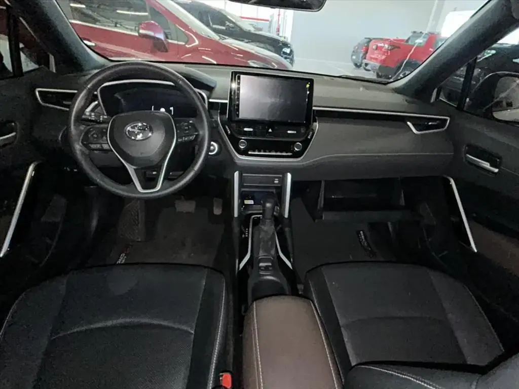 galeria COROLLA CROSS