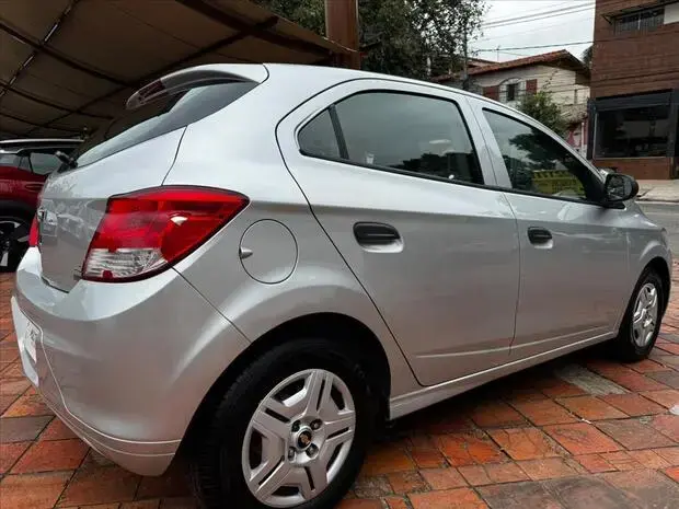Chevrolet ONIX 1.0 MPFI JOY 8V FLEX 4P MANUAL