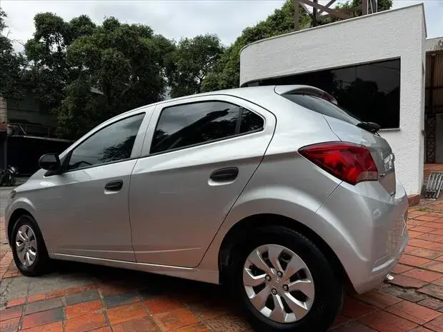 Chevrolet ONIX 1.0 MPFI JOY 8V FLEX 4P MANUAL