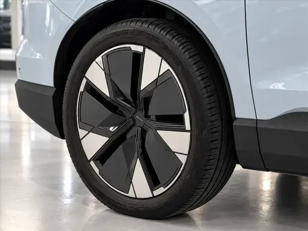 Volvo EX30 69 KW ELÉTRICO ULTRA
