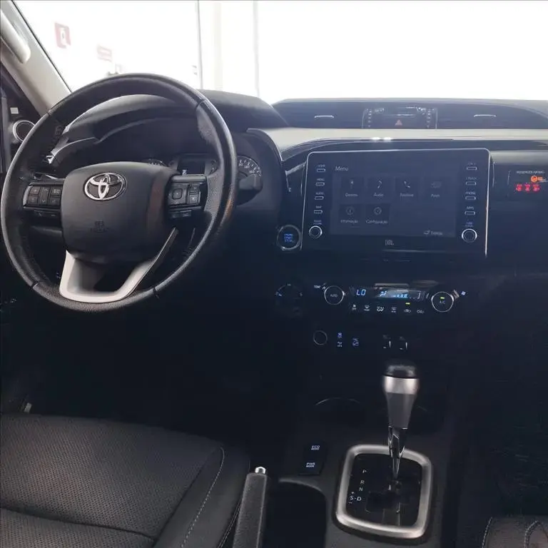 galeria HILUX