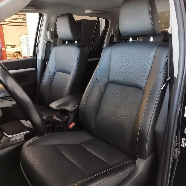galeria HILUX