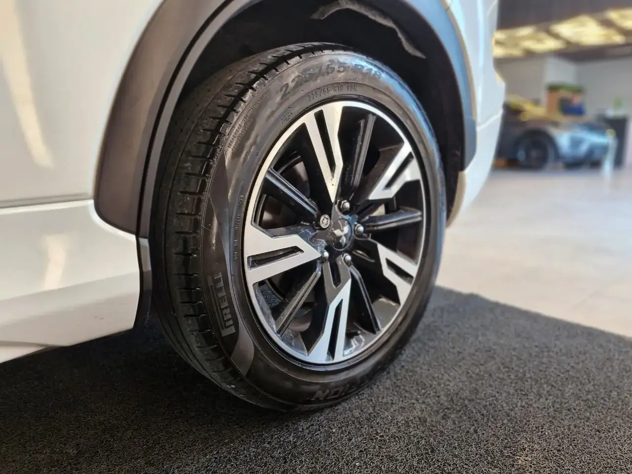 galeria Eclipse Cross