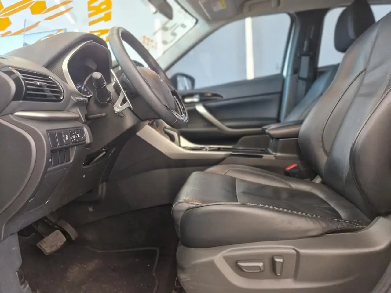 galeria Eclipse Cross