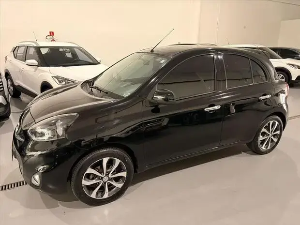 Nissan MARCH 1.6 SL 16V FLEX 4P MANUAL