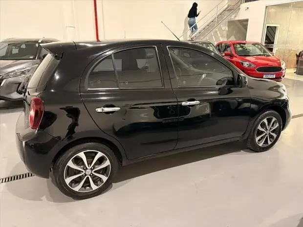 Nissan MARCH 1.6 SL 16V FLEX 4P MANUAL