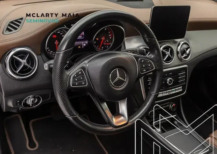 galeria GLA 200