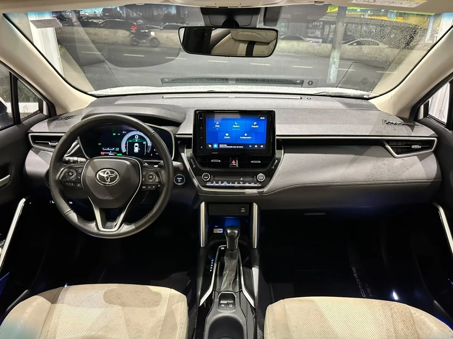 galeria COROLLA CROSS