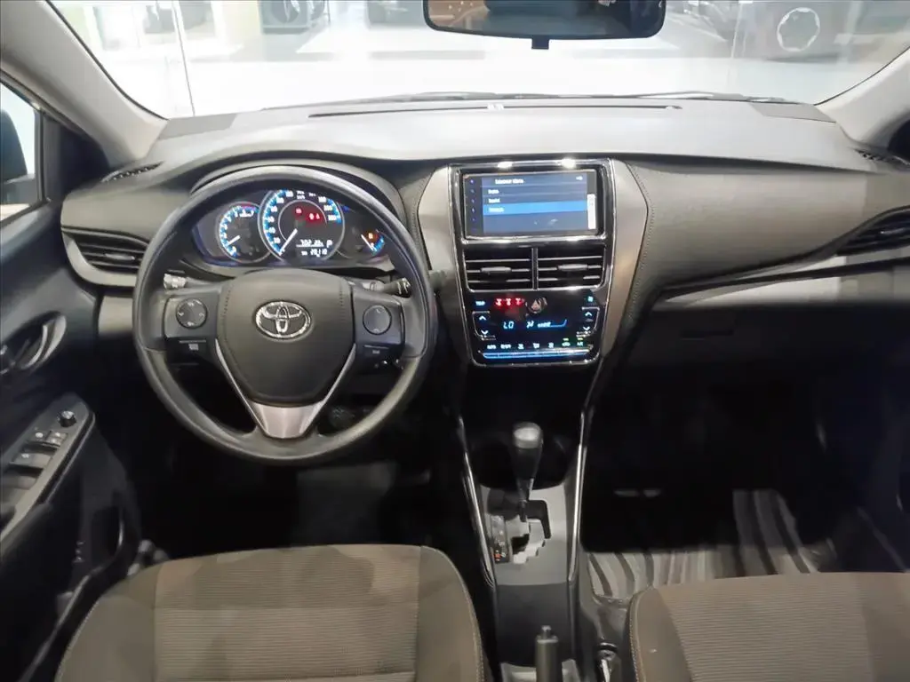 galeria YARIS