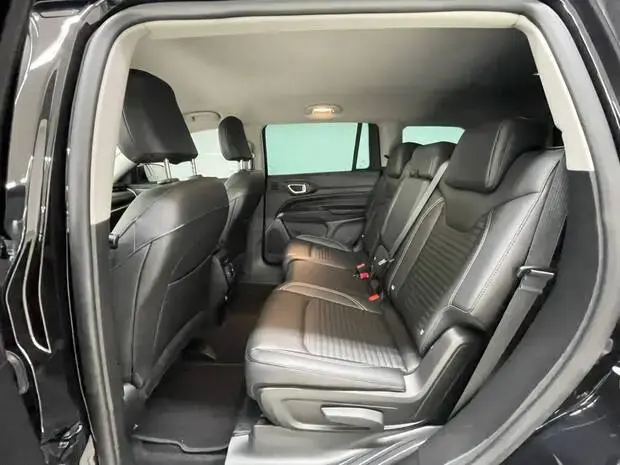 Jeep Commander Longitude 1.3 T270