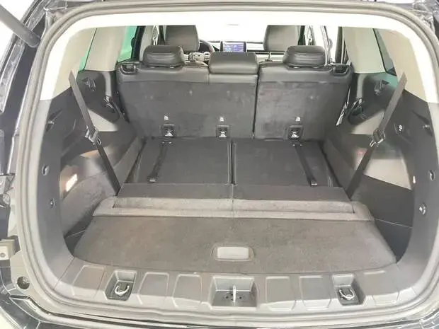 Jeep Commander Longitude 1.3 T270