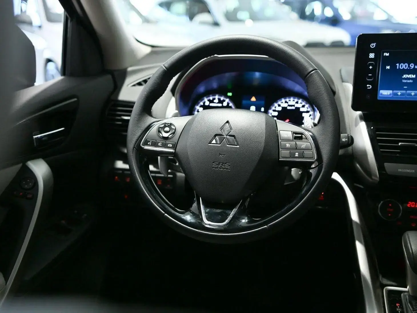 galeria Eclipse Cross